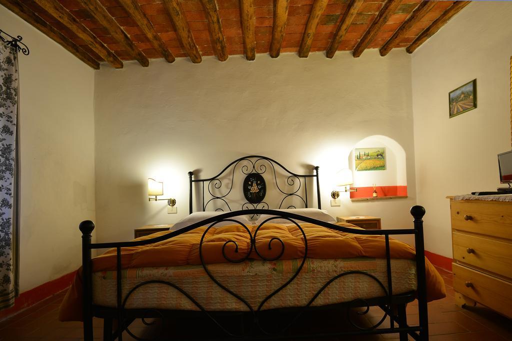 La Fiaba Guest House Castellina in Chianti Room photo